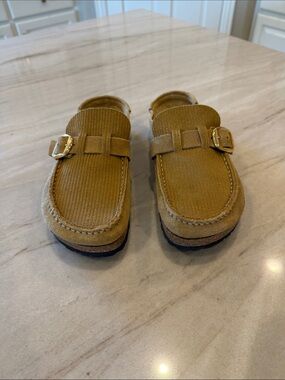 Birkenstock Buckley cloud in Mustard color size 38 EU size 8 USA